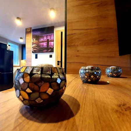 Apartament Przy Alei Kopernika イノブロツワフ エクステリア 写真